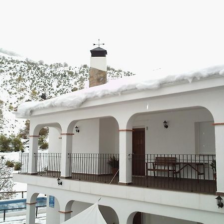 Apartamentos Turisticos Rurales Monte De Las Animas Valdepenas de Jaen Dış mekan fotoğraf